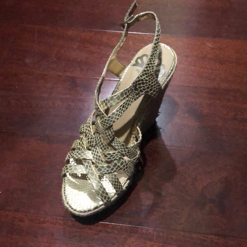 Gold print sandals